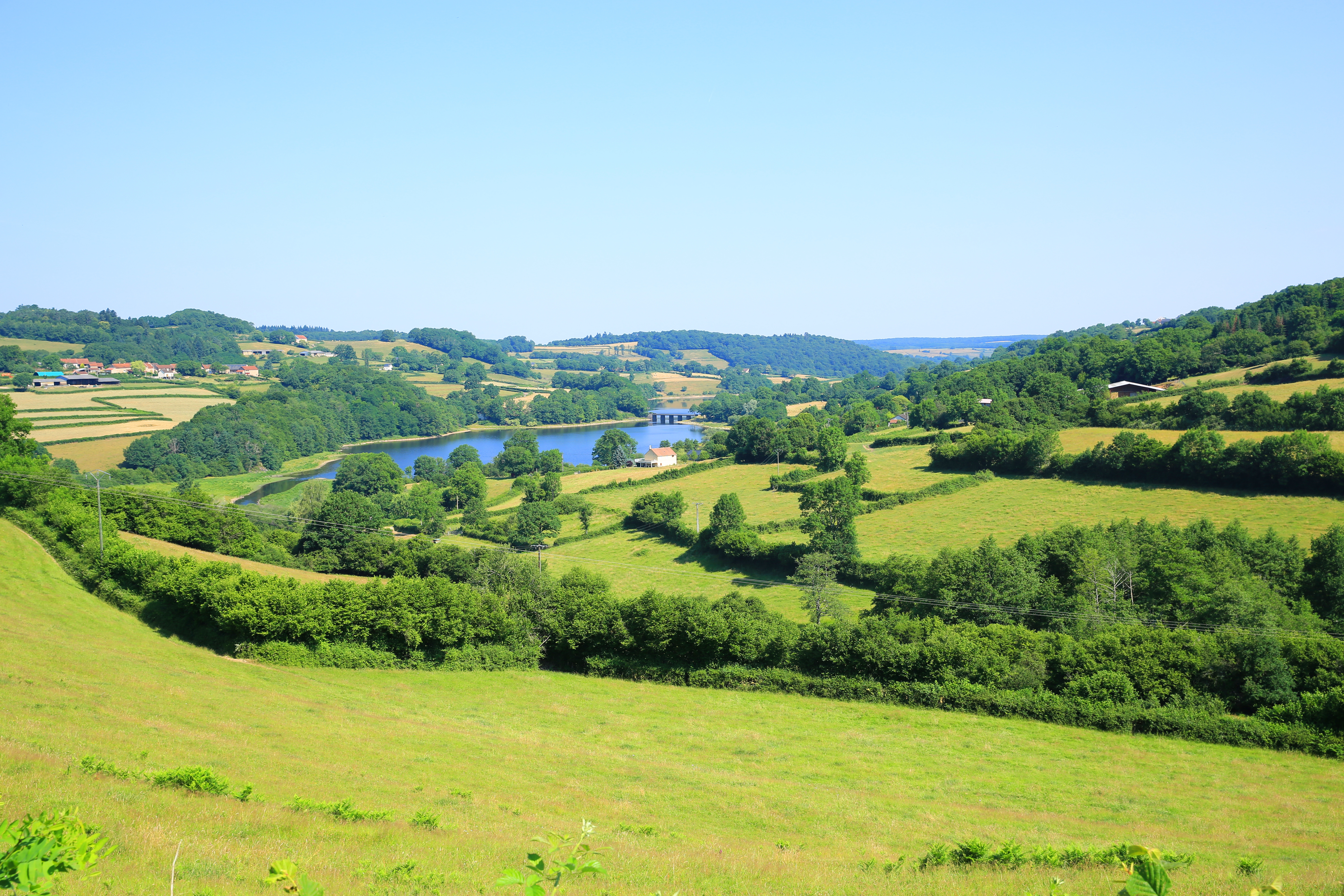 Le Morvan, forêts et lacs, road trip moto en Bourgogne-Franche-Comté