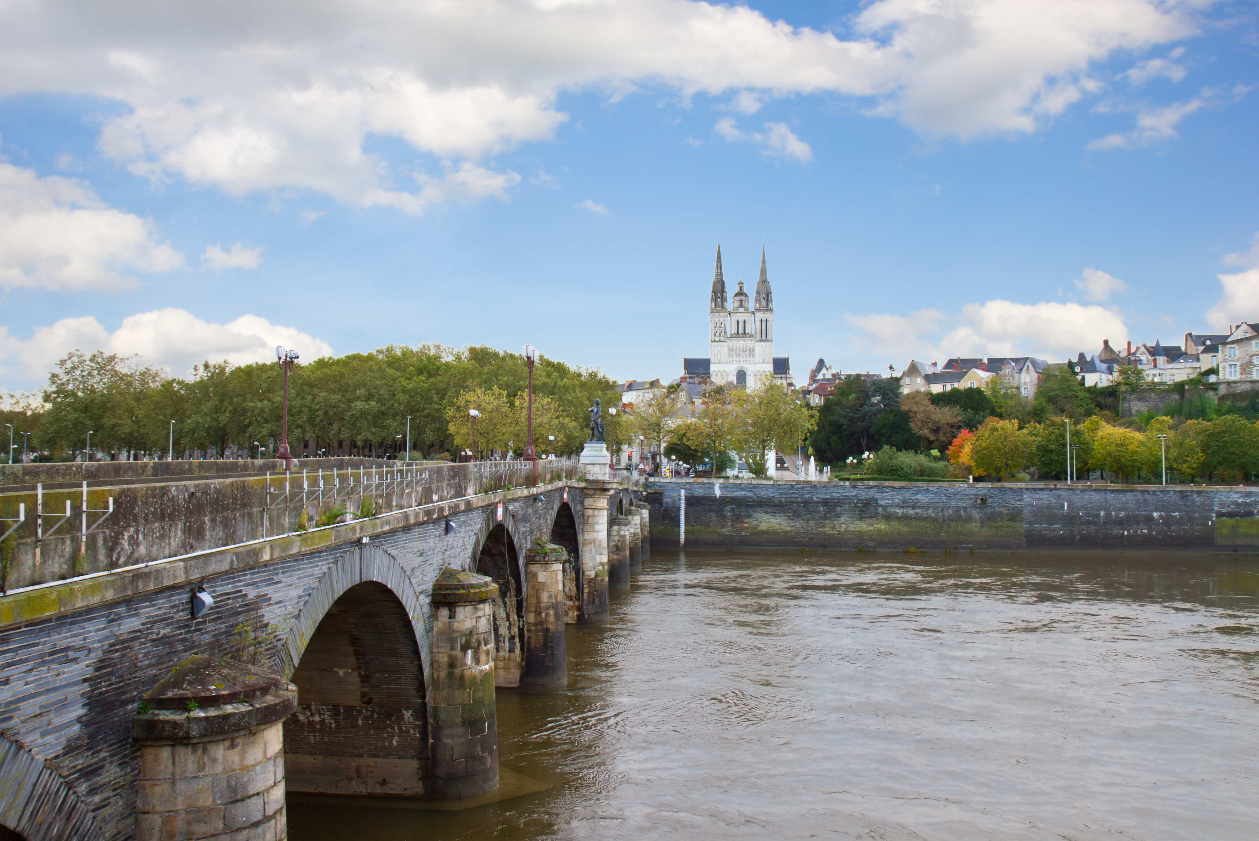 Les bords de Loire vers Angers, balade moto dans les Pays de la Loire