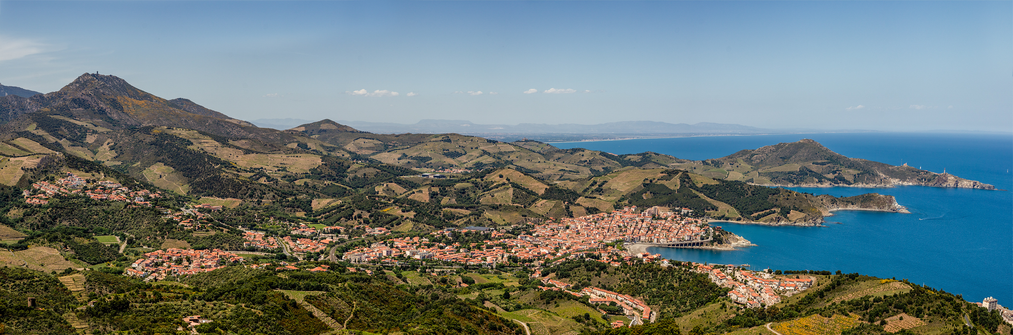 La Côte Vermeille entre Collioure et Cerbère à moto