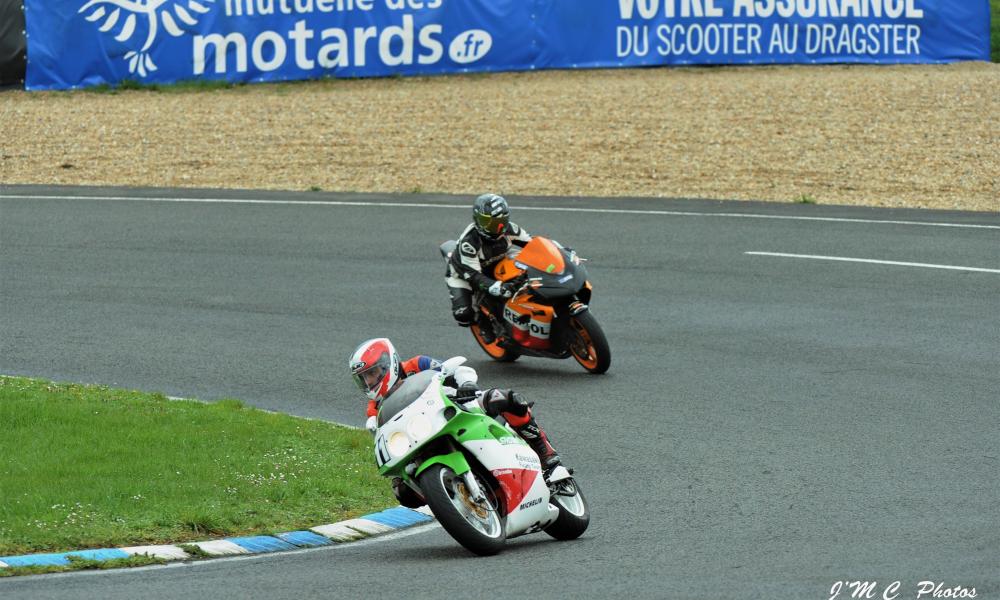 Conduite moto sur circuit open mutuelle des motards