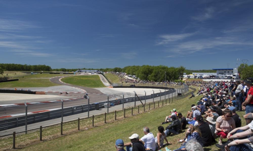 Coupe Moto Légende au Circuit Dijon-Prenois
